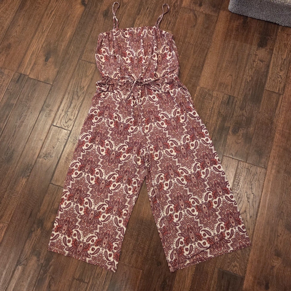 Maurices Pink Paisley Print Sleeveless Tie Waist Cropped Wide Leg Jumpsuit L